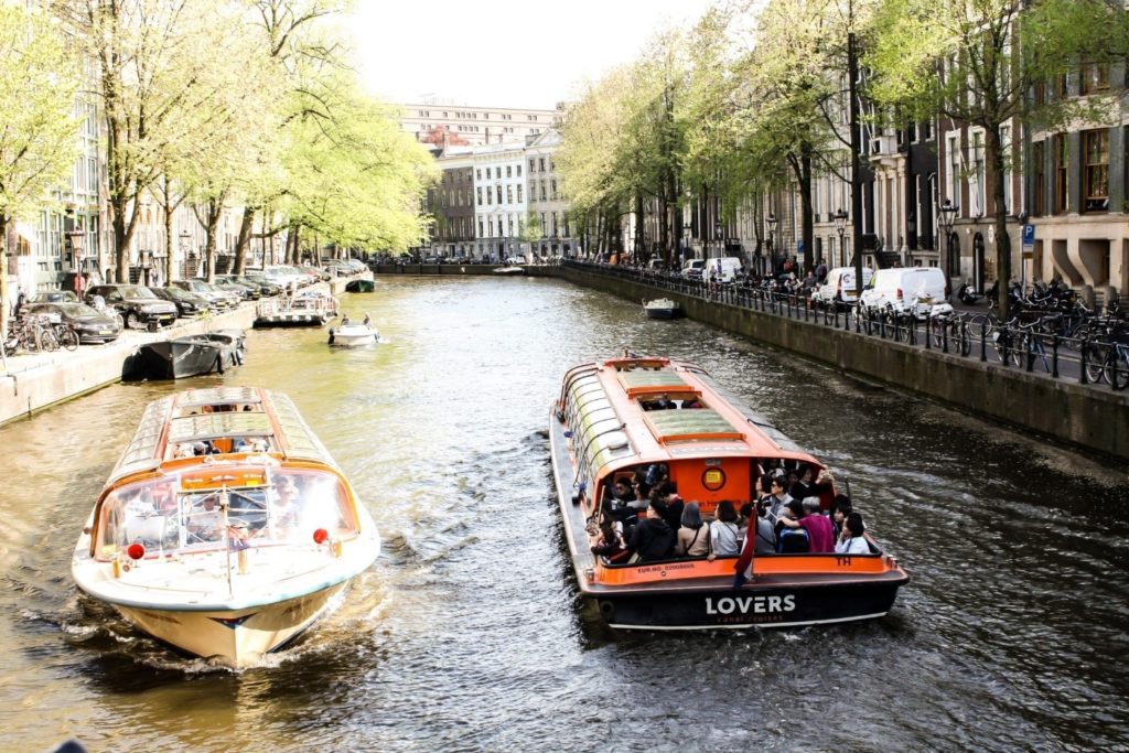 my favourite things to do in Amsterdam: Canal cruise