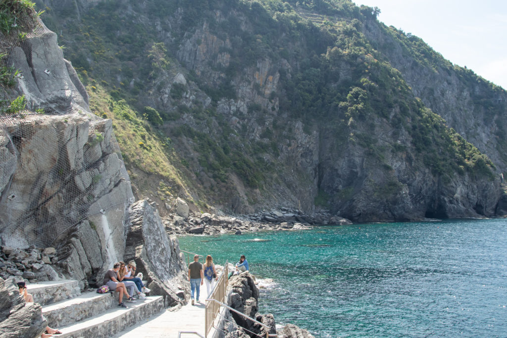 riomaggiore beach things to do in cinque terre