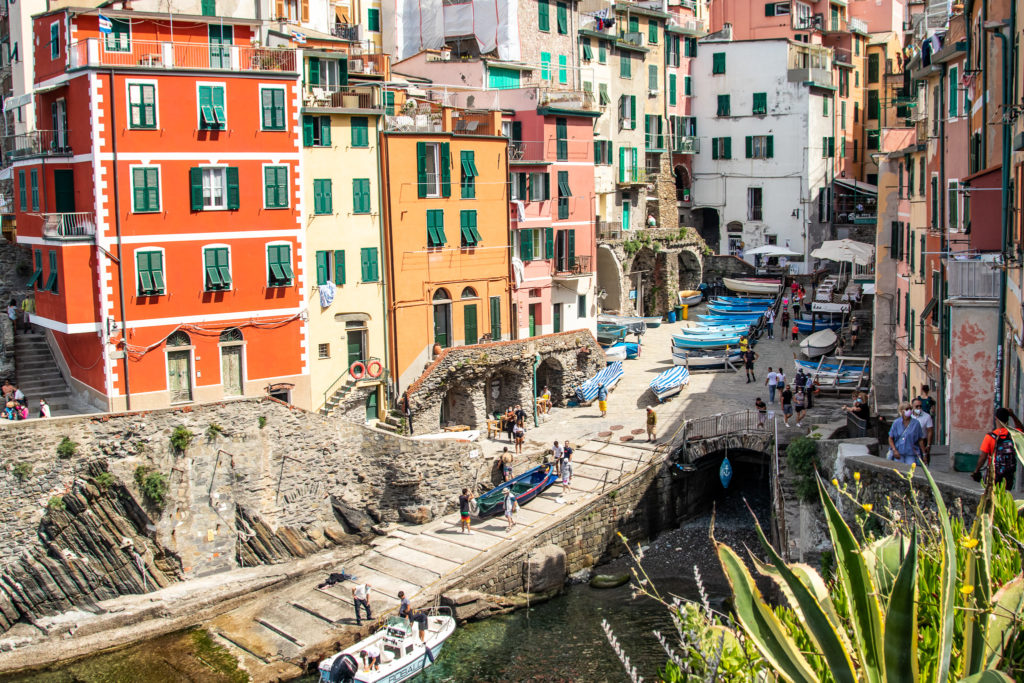 things to do in cinque terre viewpoints in riomaggiore