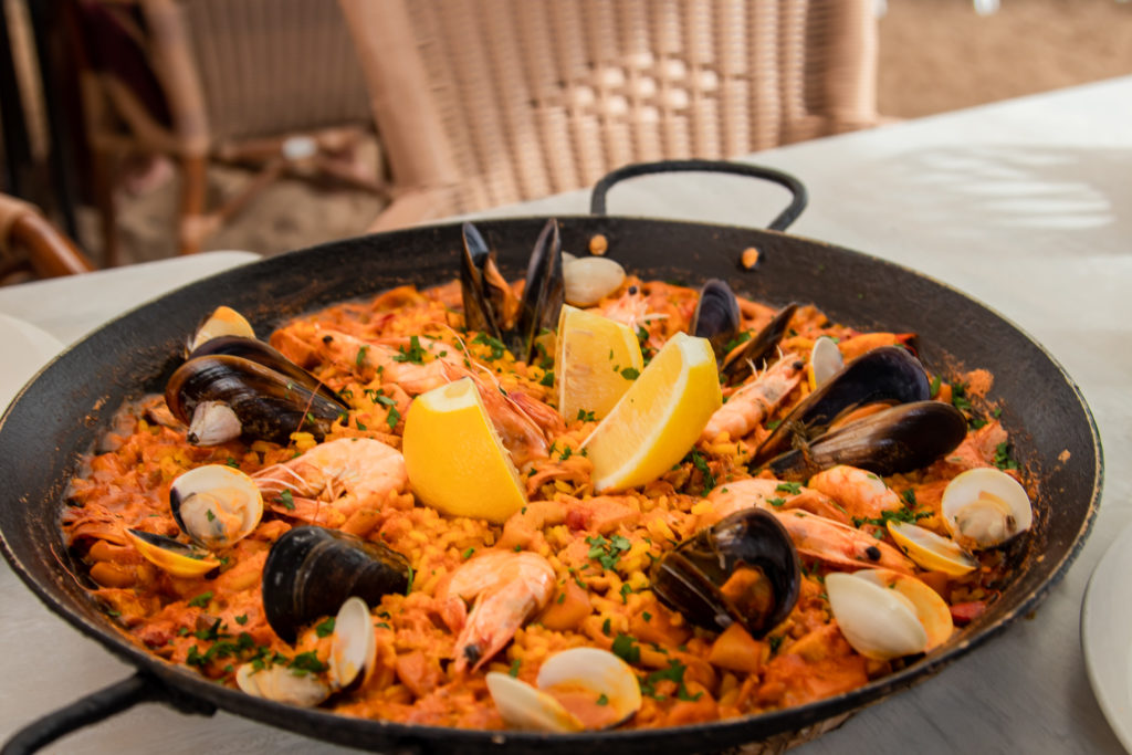 20 best things to do in lanzarote: Paella