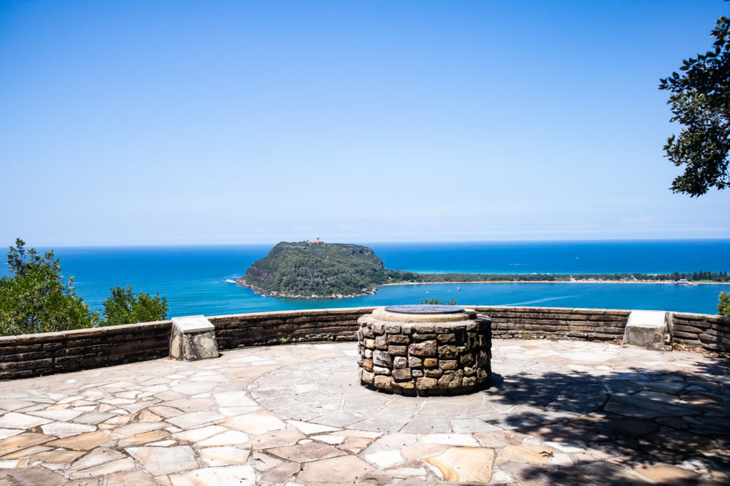 View from the west head lookout on the Resolute Loop Walk in Ku-ring-gai Chase National Park, one of the best walks in sydney